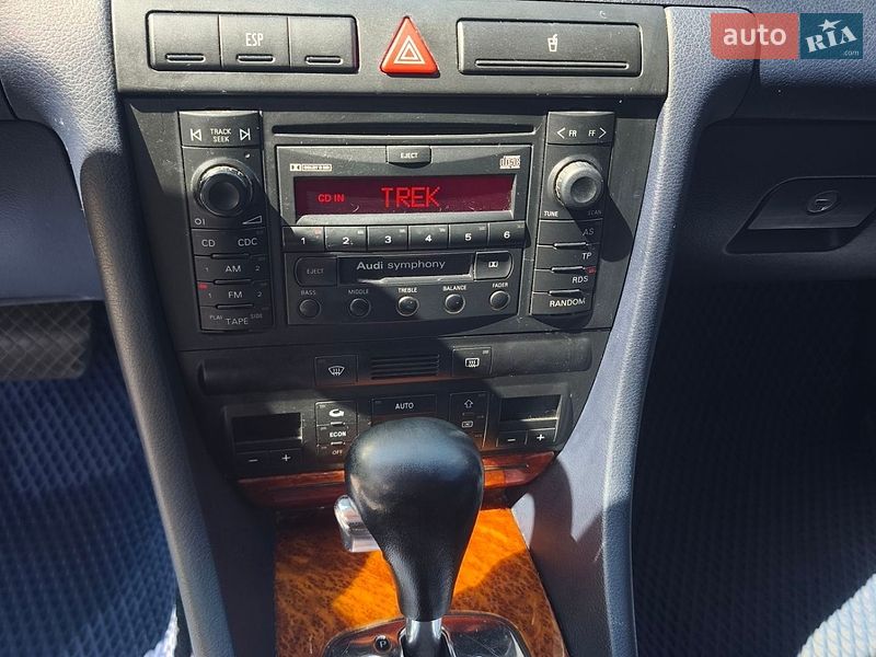 Універсал Audi A6 1999 в Вараші