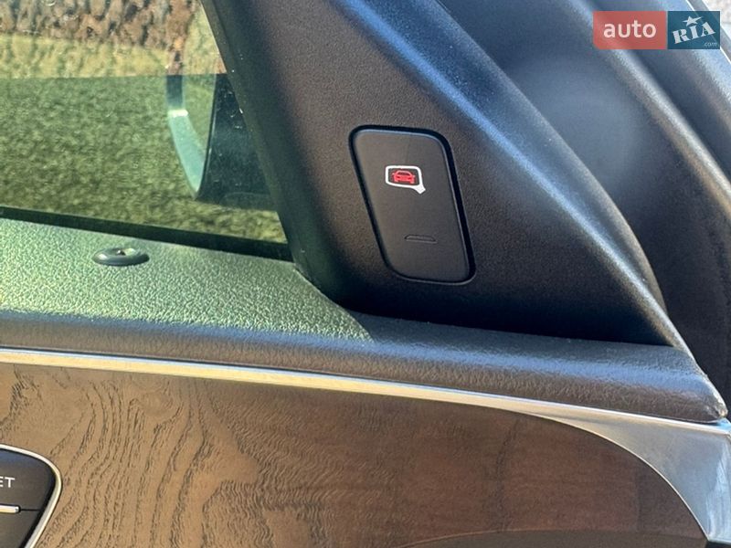 Седан Audi A6 2011 в Киеве