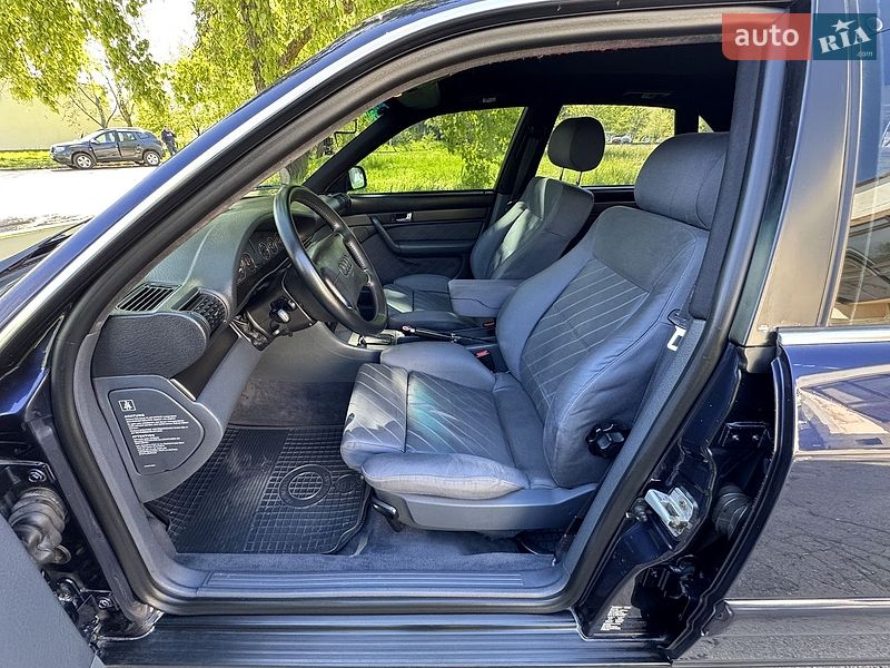 Седан Audi A6 1996 в Дніпрі