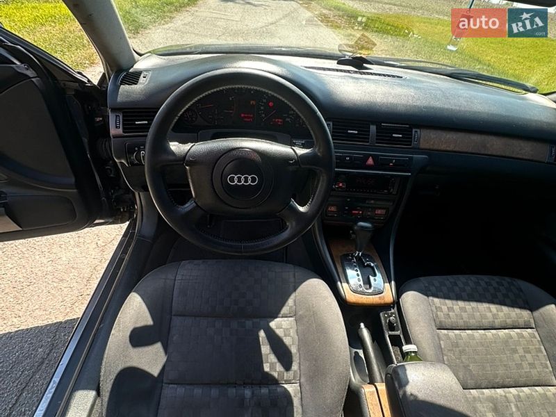 Седан Audi A6 1998 в Новоселках