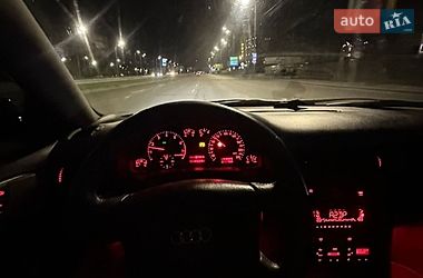 Седан Audi A6 1998 в Новоселках