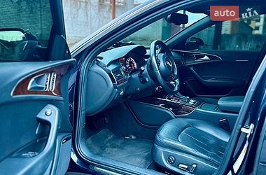 Седан Audi A6 2015 в Киеве