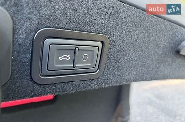 Седан Audi A6 2018 в Киеве