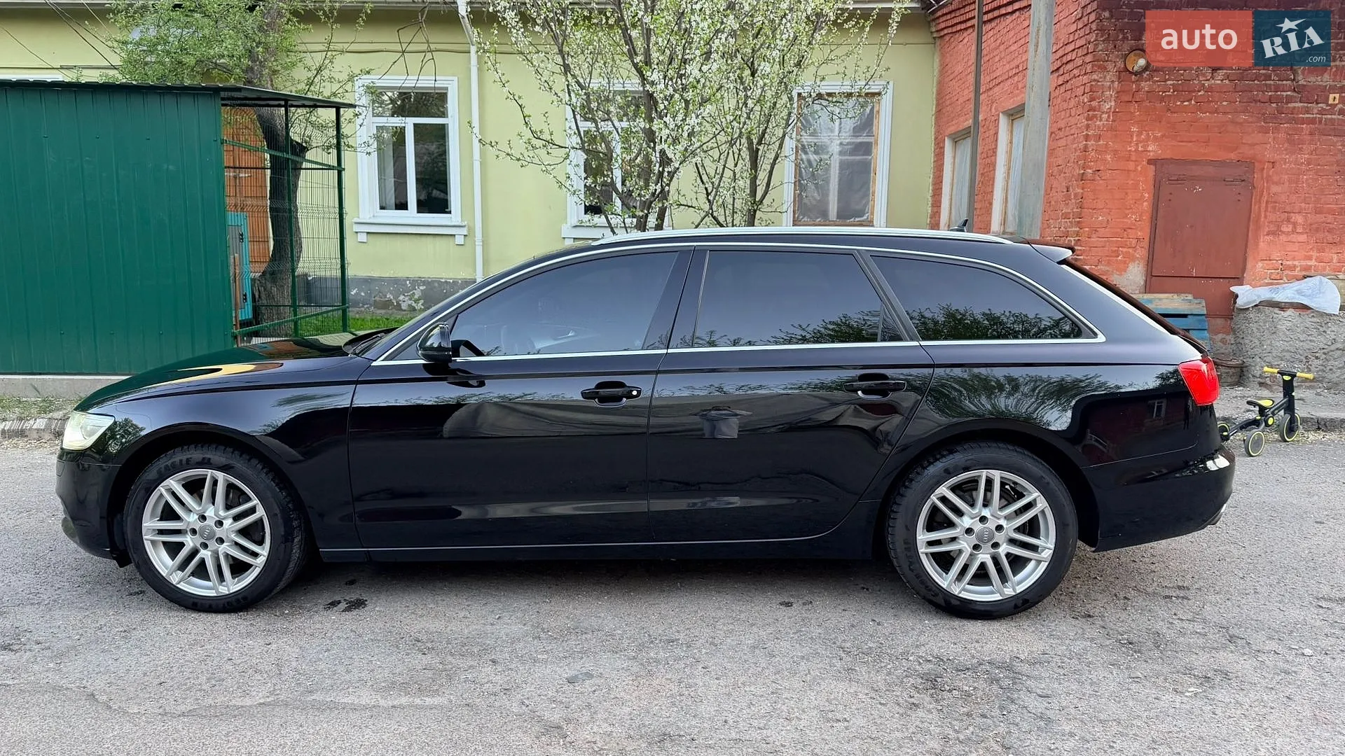 2011 Audi A6 - мініатюра 3