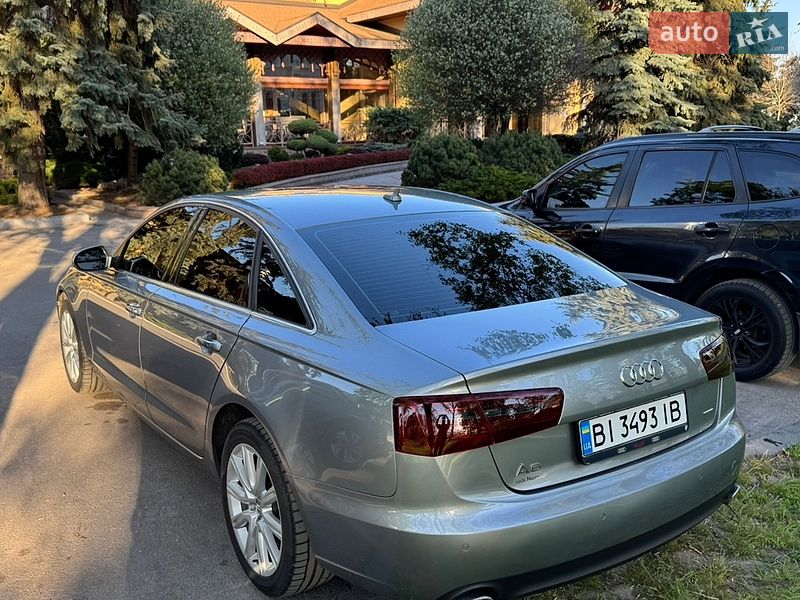 Седан Audi A6 2014 в Полтаве