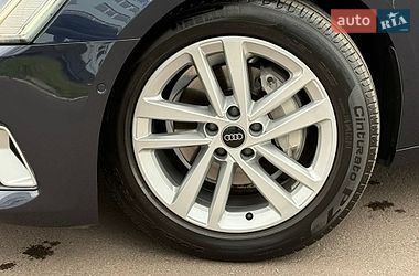 Седан Audi A6 2023 в Киеве