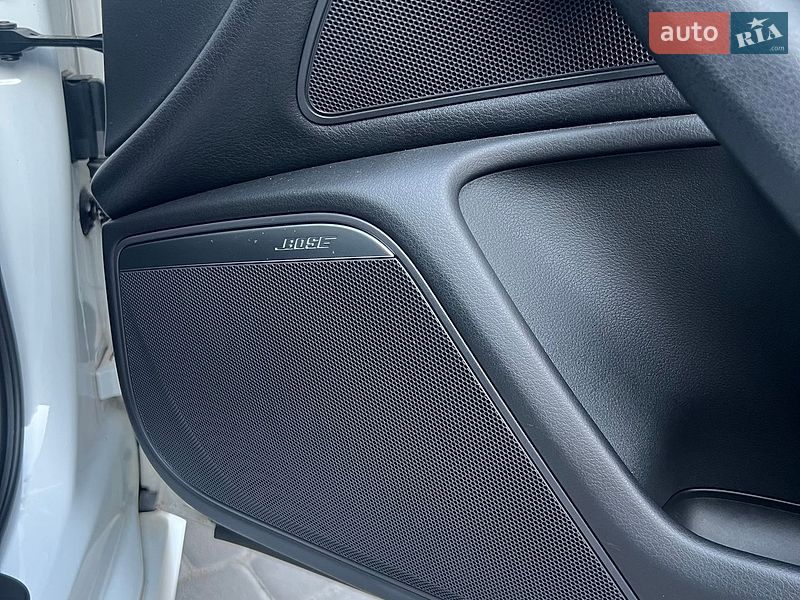Седан Audi A6 2016 в Киеве