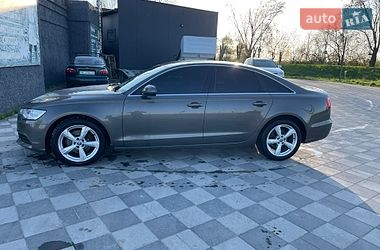 Седан Audi A6 2014 в Львове