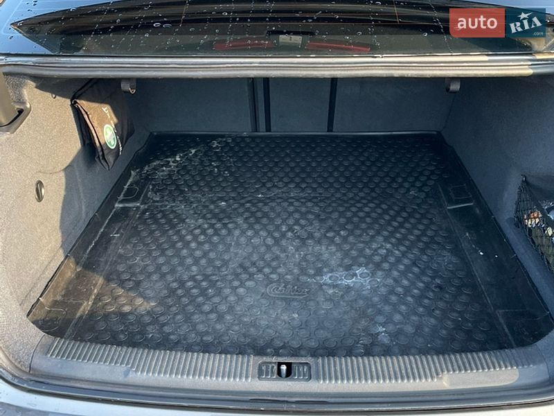 Седан Audi A6 2014 в Львове