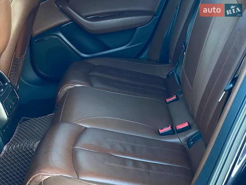 Седан Audi A6 2012 в Киеве