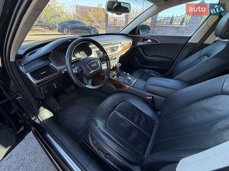 Седан Audi A6 2014 в Ровно