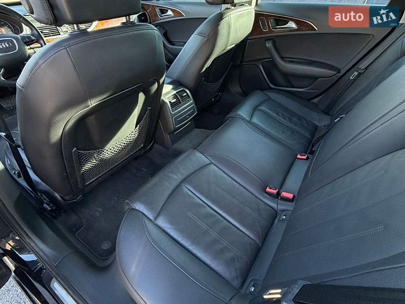 Седан Audi A6 2014 в Ровно