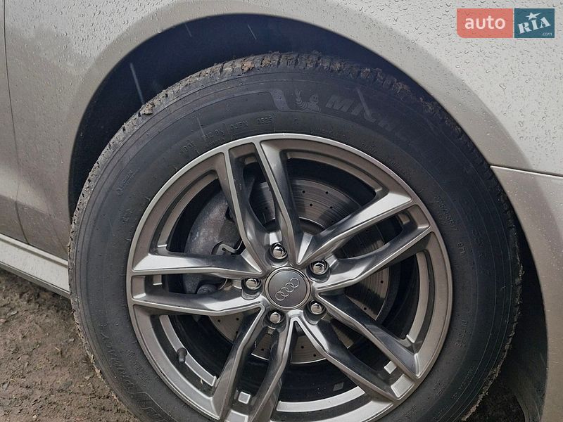 Универсал Audi A6 2016 в Киеве