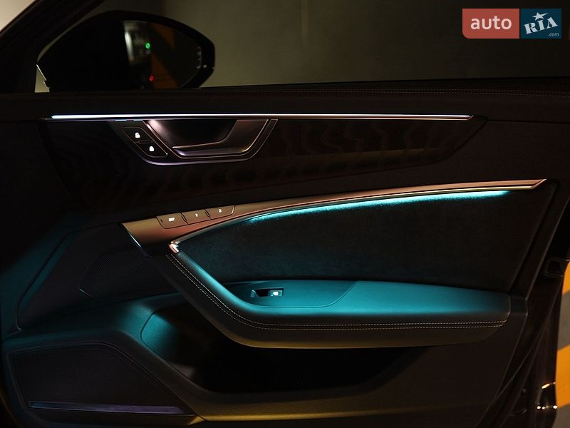 Седан Audi A6 2020 в Івано-Франківську