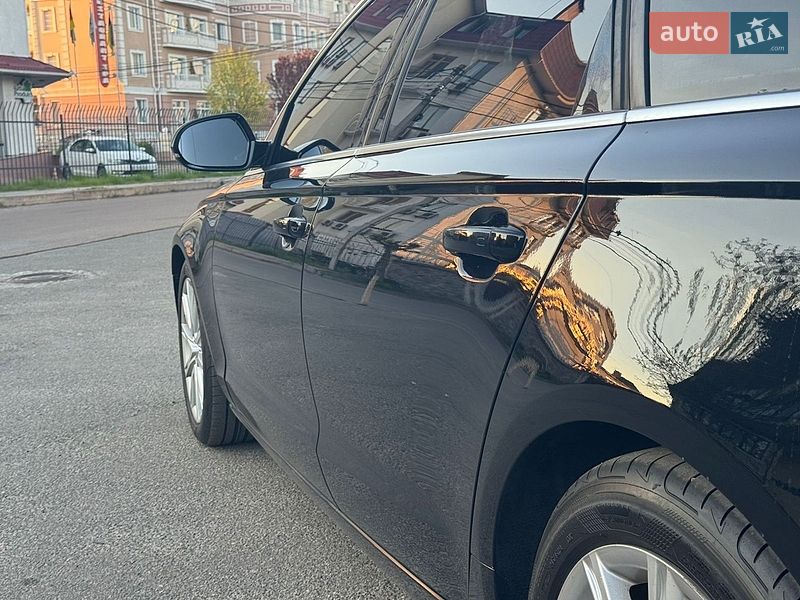 Седан Audi A6 2012 в Киеве