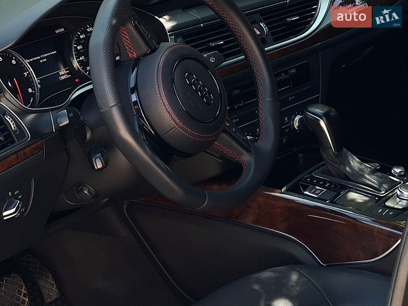 Седан Audi A6 2014 в Львове