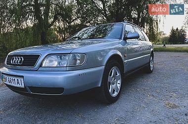 Універсал Audi A6 1996 в Млиніві