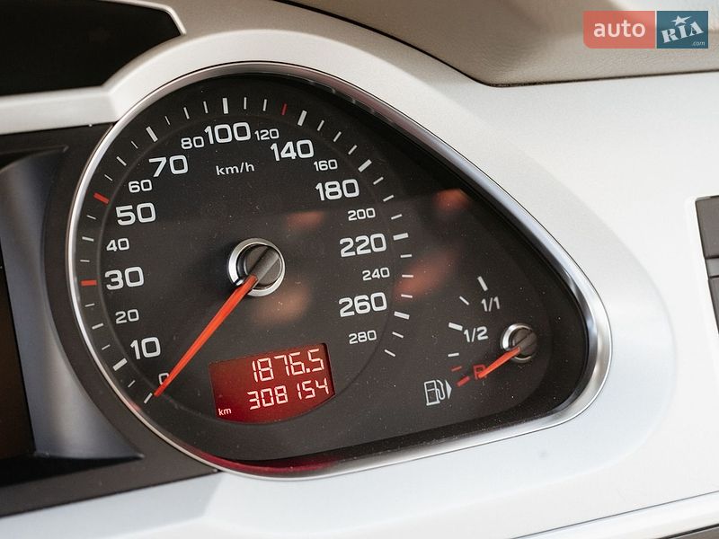 Универсал Audi A6 2011 в Ровно