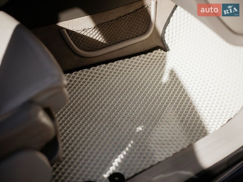 Универсал Audi A6 2011 в Ровно