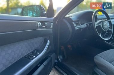 Седан Audi A6 1998 в Жовкве