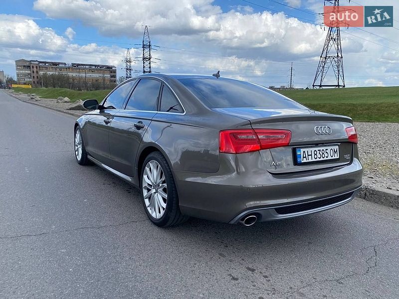 Седан Audi A6 2013 в Киеве