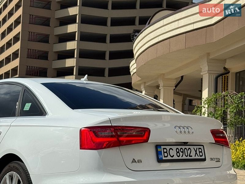 Седан Audi A6 2013 в Киеве