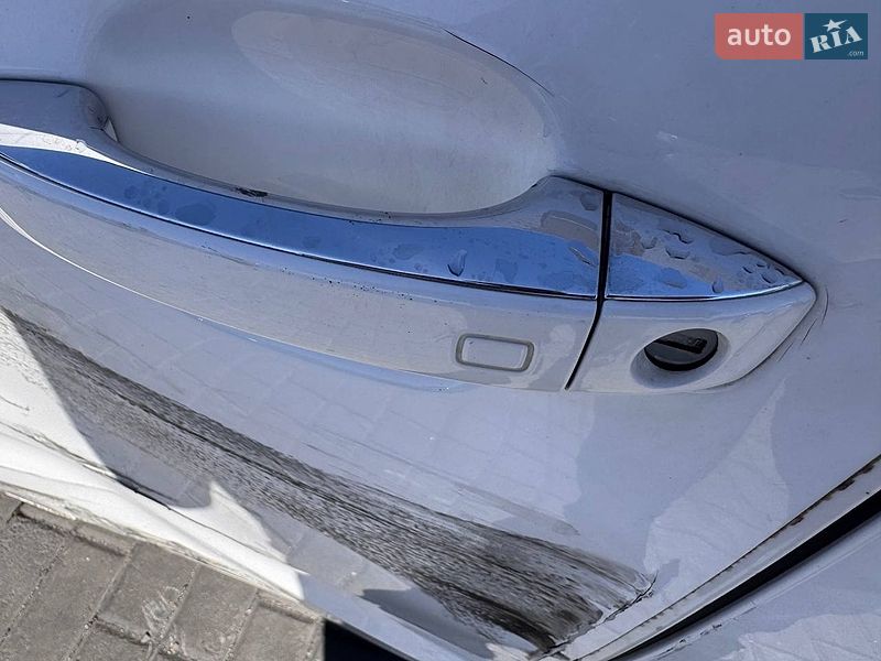 Седан Audi A6 2014 в Львове