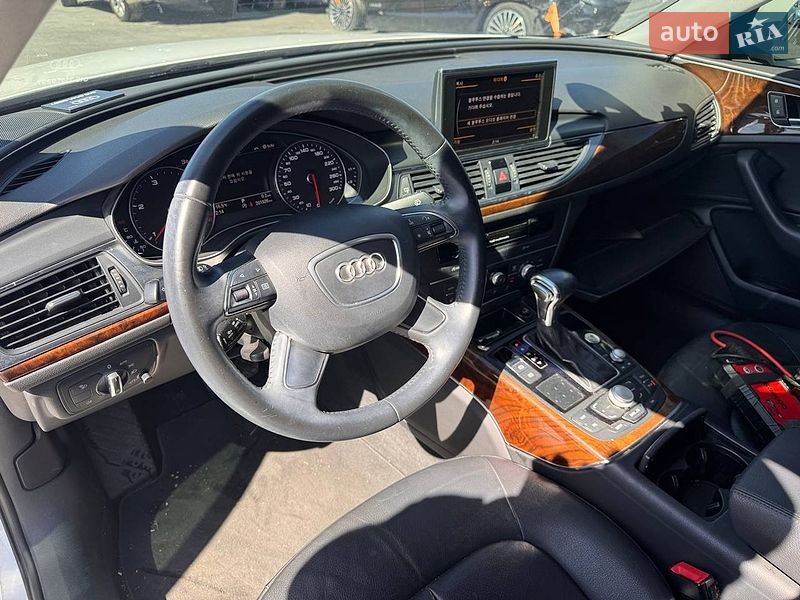 Седан Audi A6 2014 в Львове
