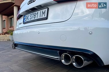 Седан Audi A6 2014 в Ровно