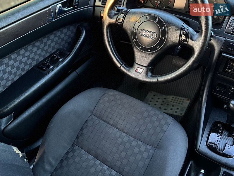 Універсал Audi A6 1999 в Києві