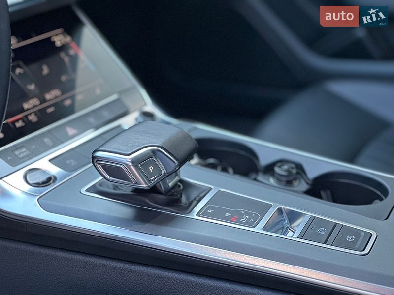 Седан Audi A6 2021 в Киеве