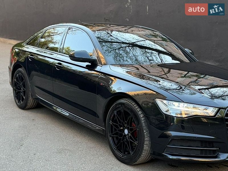 Седан Audi A6 2017 в Киеве