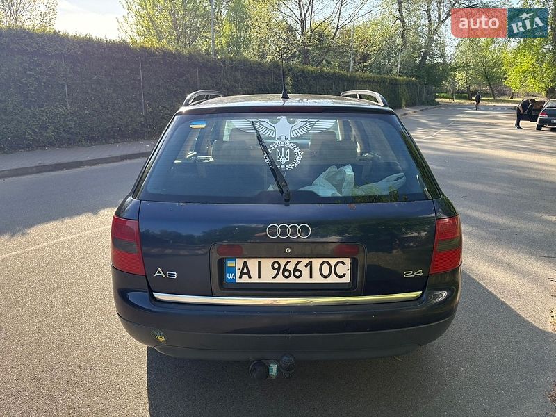 Универсал Audi A6 1998 в Киеве