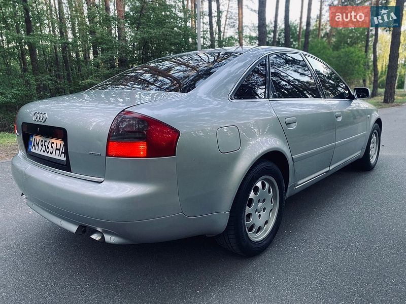 Седан Audi A6 2002 в Обухове