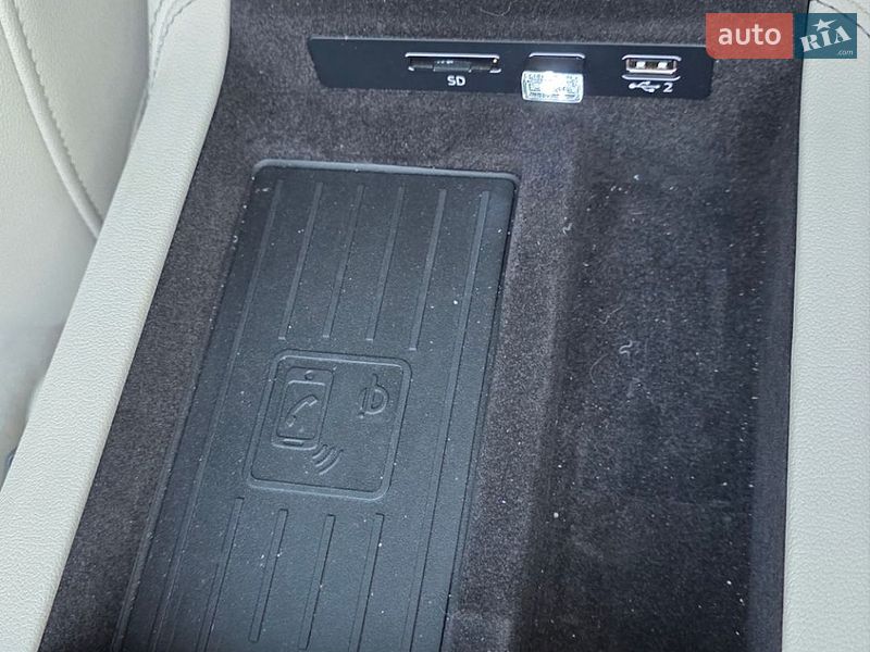 Седан Audi A6 2018 в Киеве