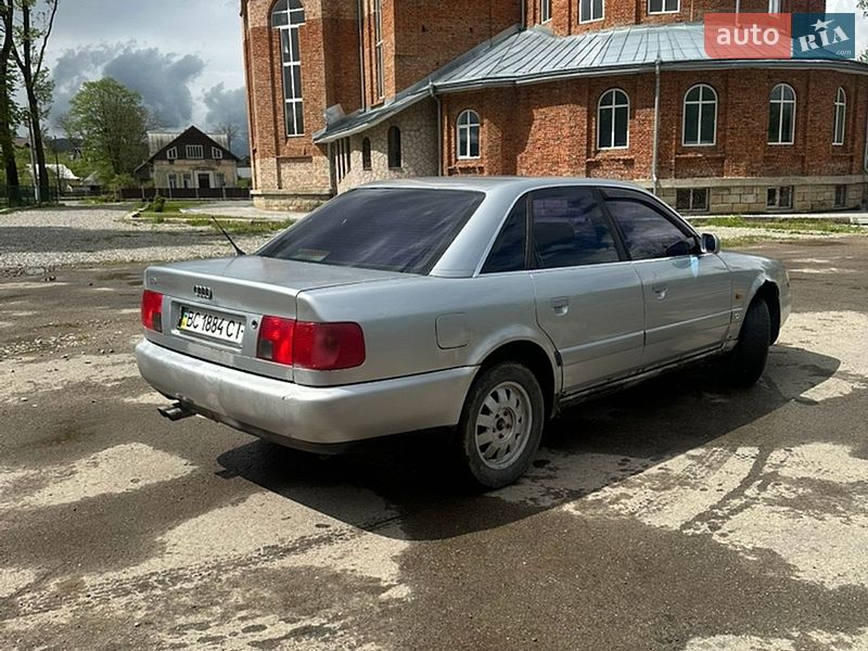 Седан Audi A6 1996 в Надвірній