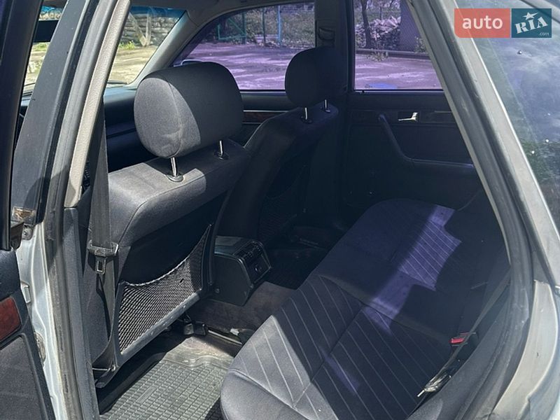 Седан Audi A6 1996 в Надвірній