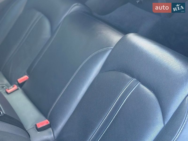 Седан Audi A6 2014 в Тернополе