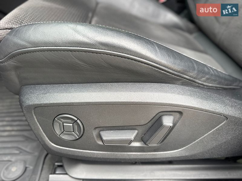 Седан Audi A6 2018 в Мукачево