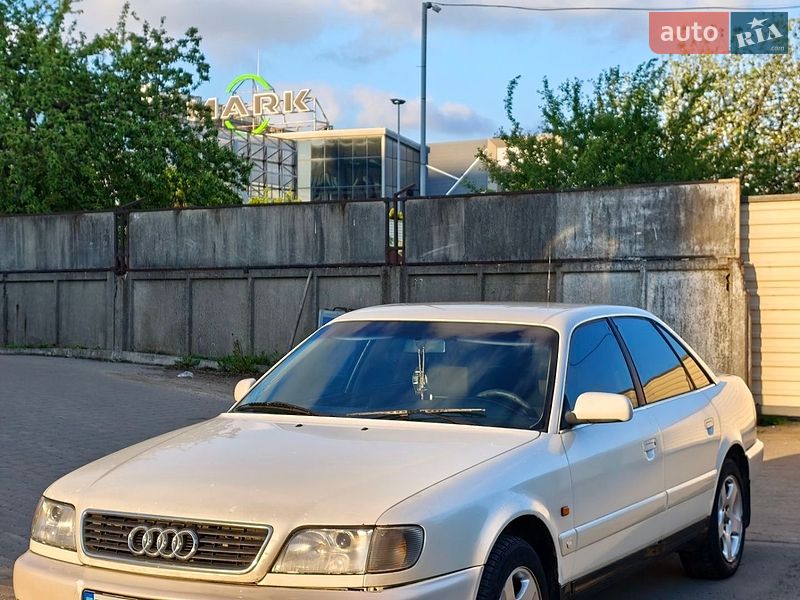 Седан Audi A6 1995 в Львове