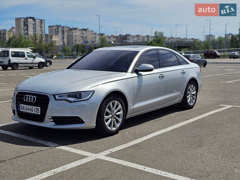 Седан Audi A6 2015 в Киеве