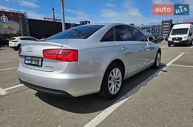 Седан Audi A6 2015 в Киеве