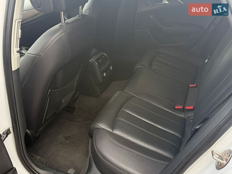 Седан Audi A6 2015 в Городке