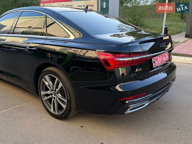 Седан Audi A6 2023 в Києві