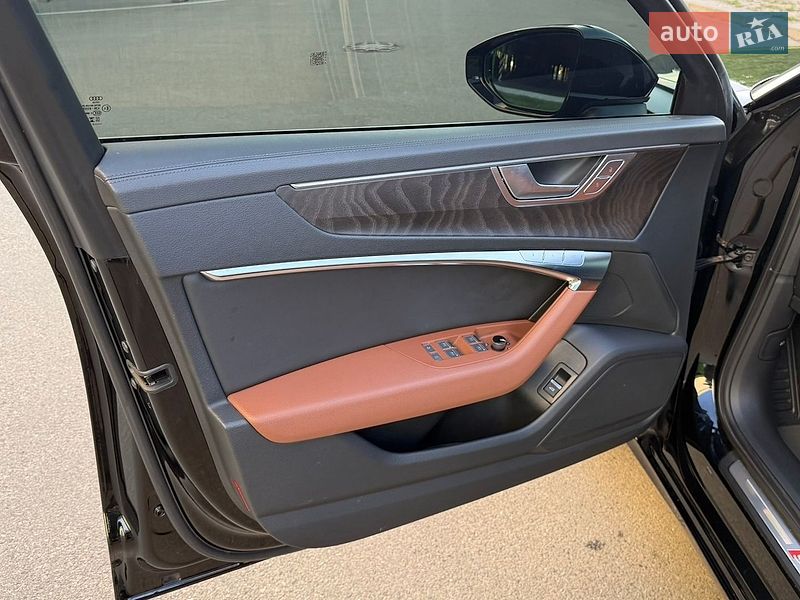 Седан Audi A6 2023 в Києві