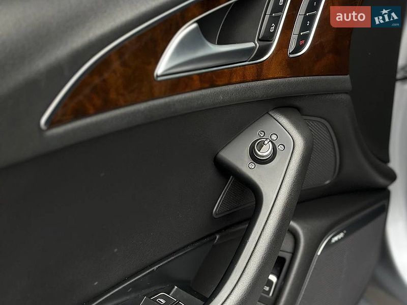 Седан Audi A6 2015 в Днепре