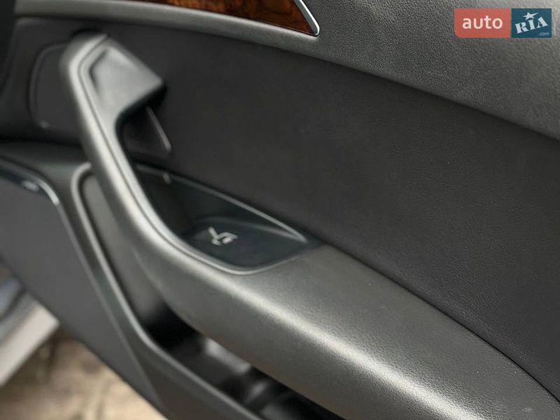 Седан Audi A6 2015 в Днепре