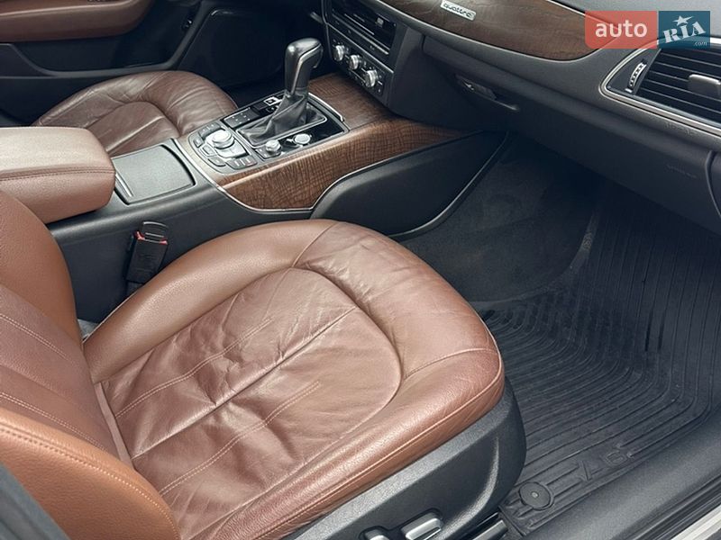 Седан Audi A6 2015 в Радехові