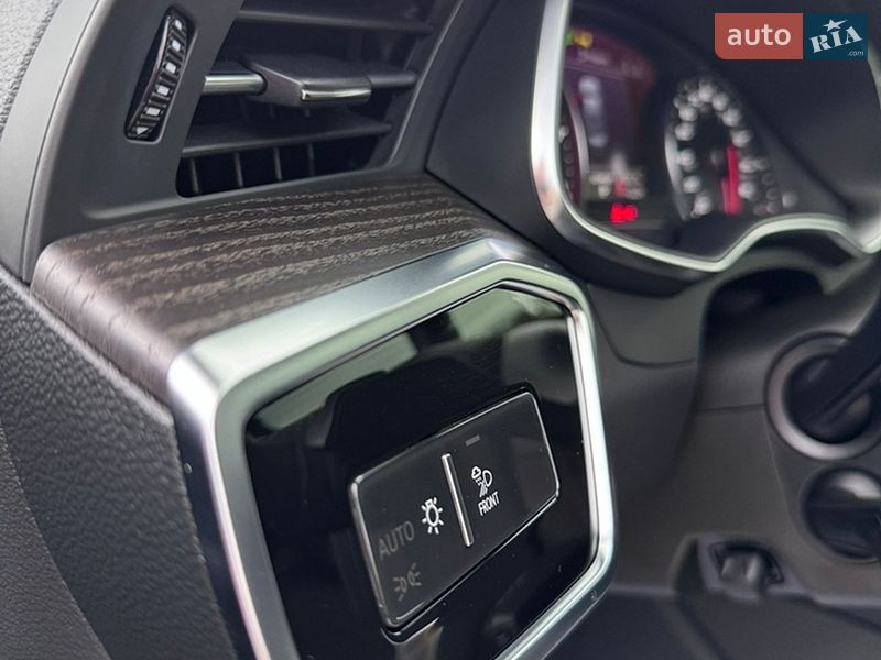 Седан Audi A6 2019 в Львове