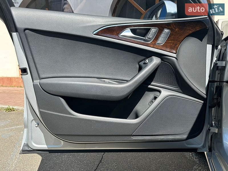 Седан Audi A6 2014 в Киеве